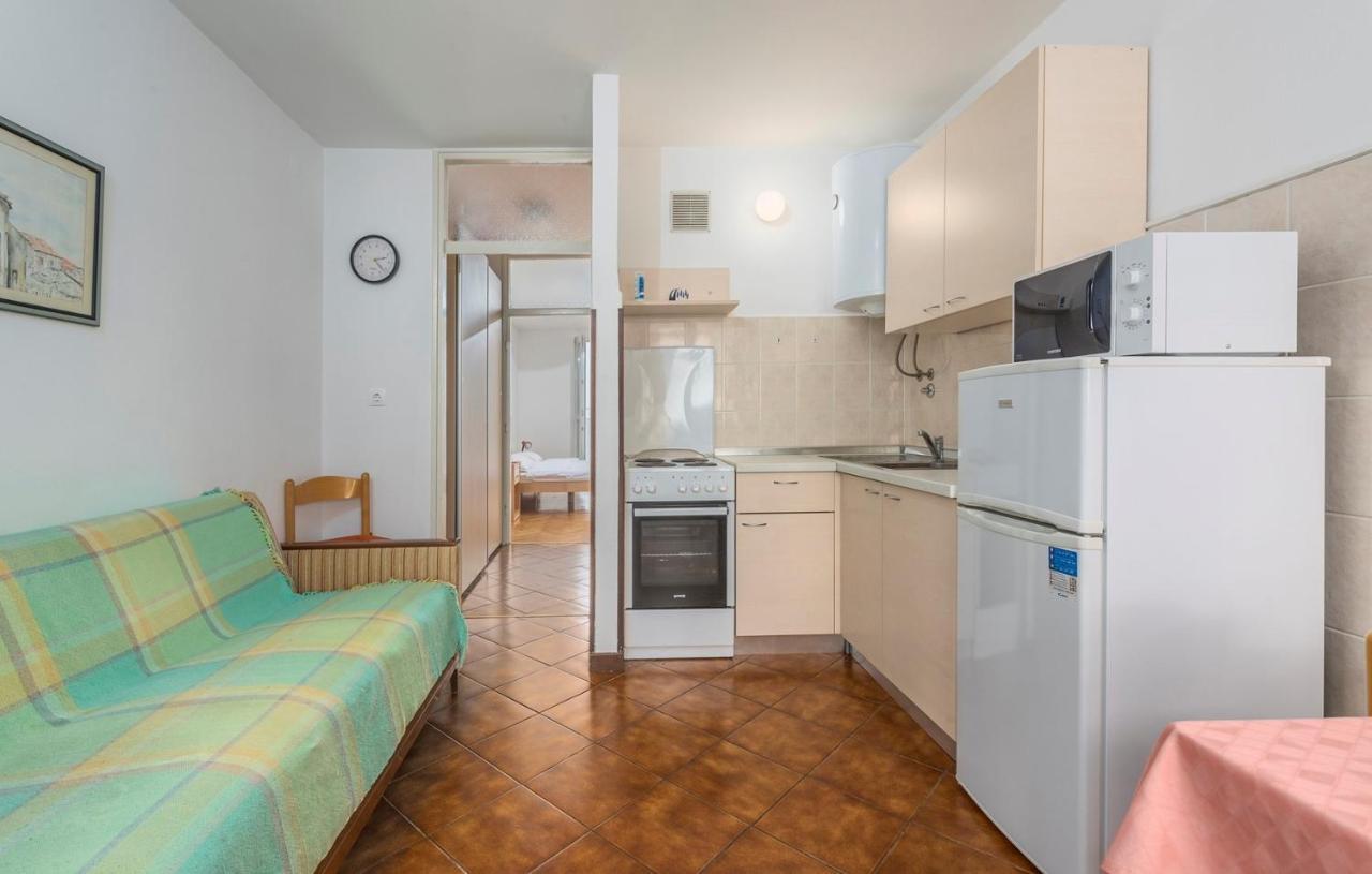 Peskera Apartments Tomicic Porec Esterno foto